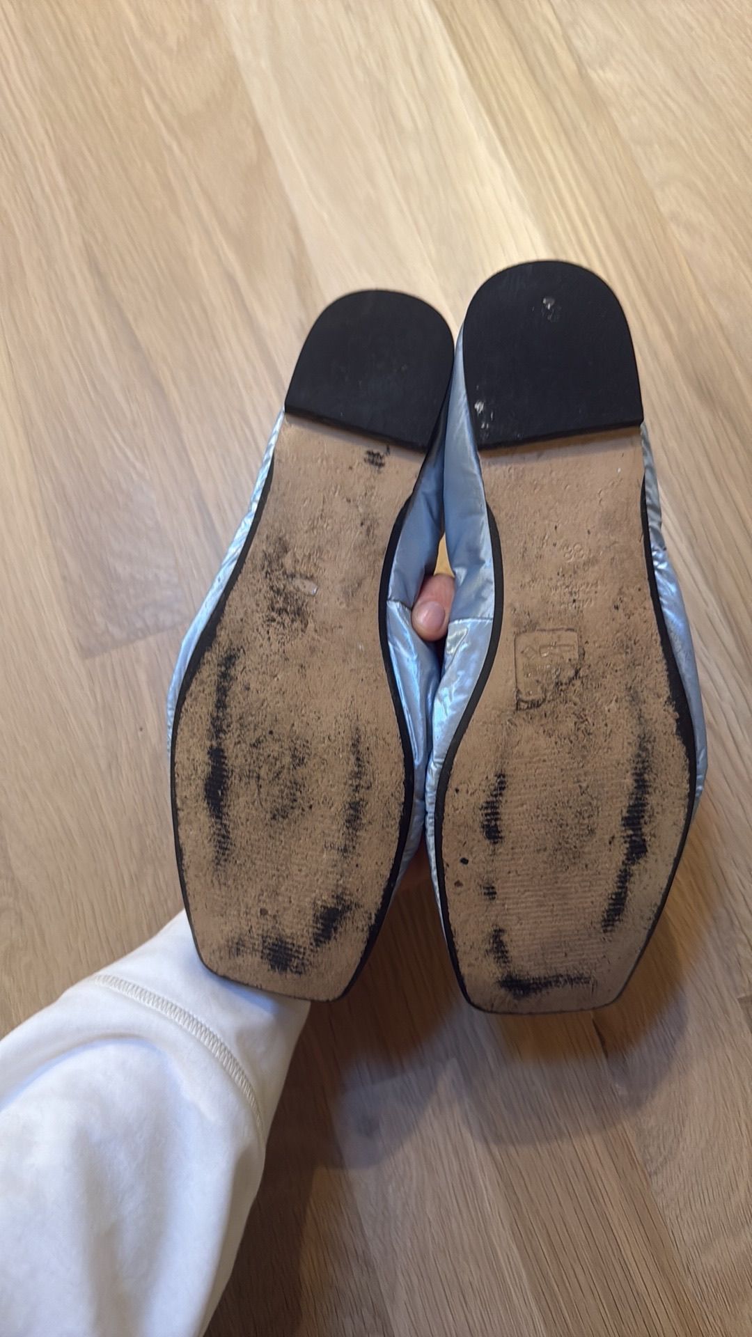 Ballet flats
