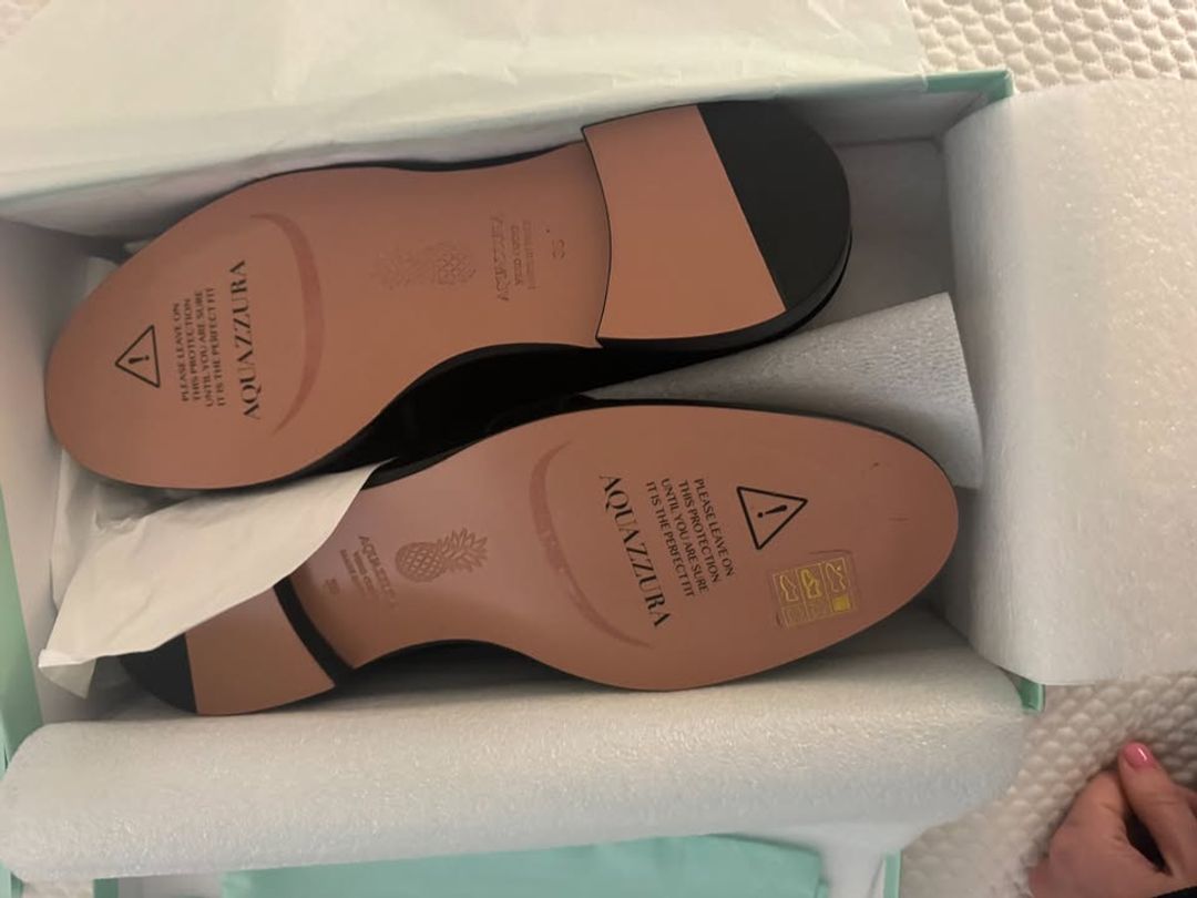 NWT Aquazzura Martin grosgrain-trimmed suede loafers