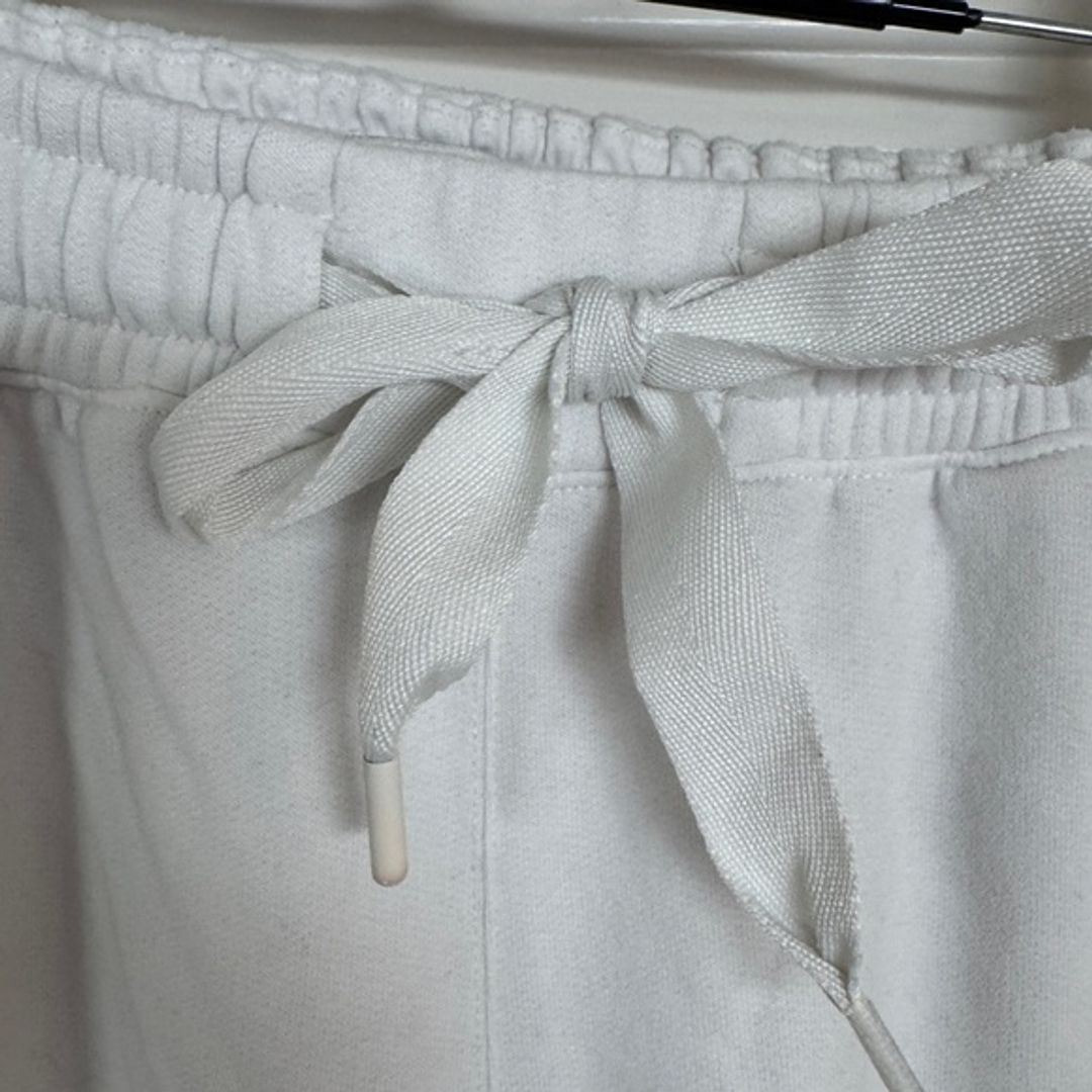 Abercrombie & Fitch Ivory/White Cargo Sweats with Multiple Pockets