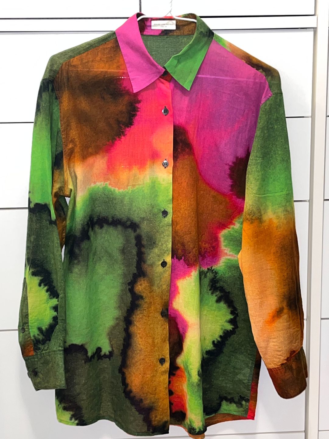 Dries Van Noten ''Clavelly'' Watercolor Shirt in Fuchsia