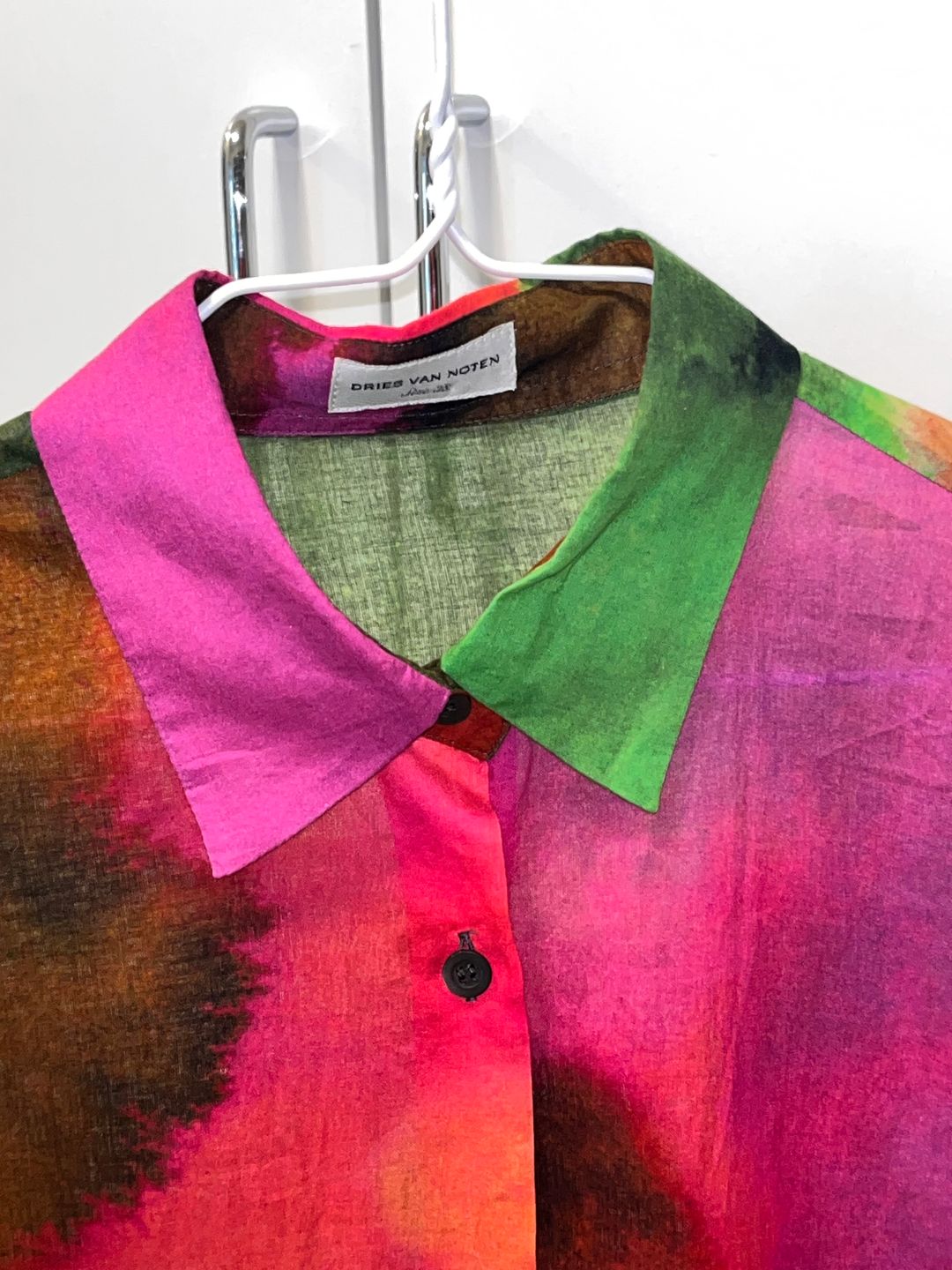Dries Van Noten ''Clavelly'' Watercolor Shirt in Fuchsia
