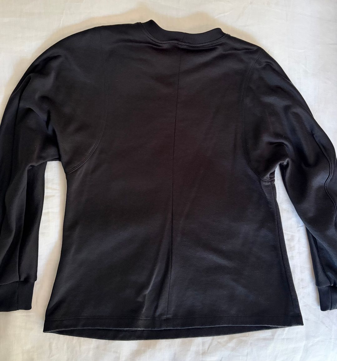 Silk Terry Sculpted Sleeve Slim Sweatshirt