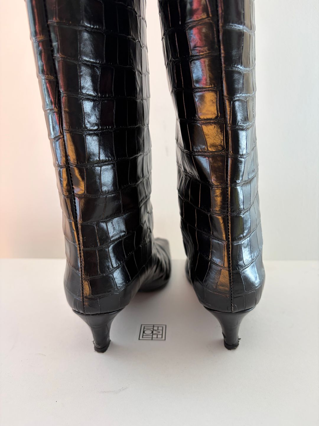 Croc-effect leather knee boots