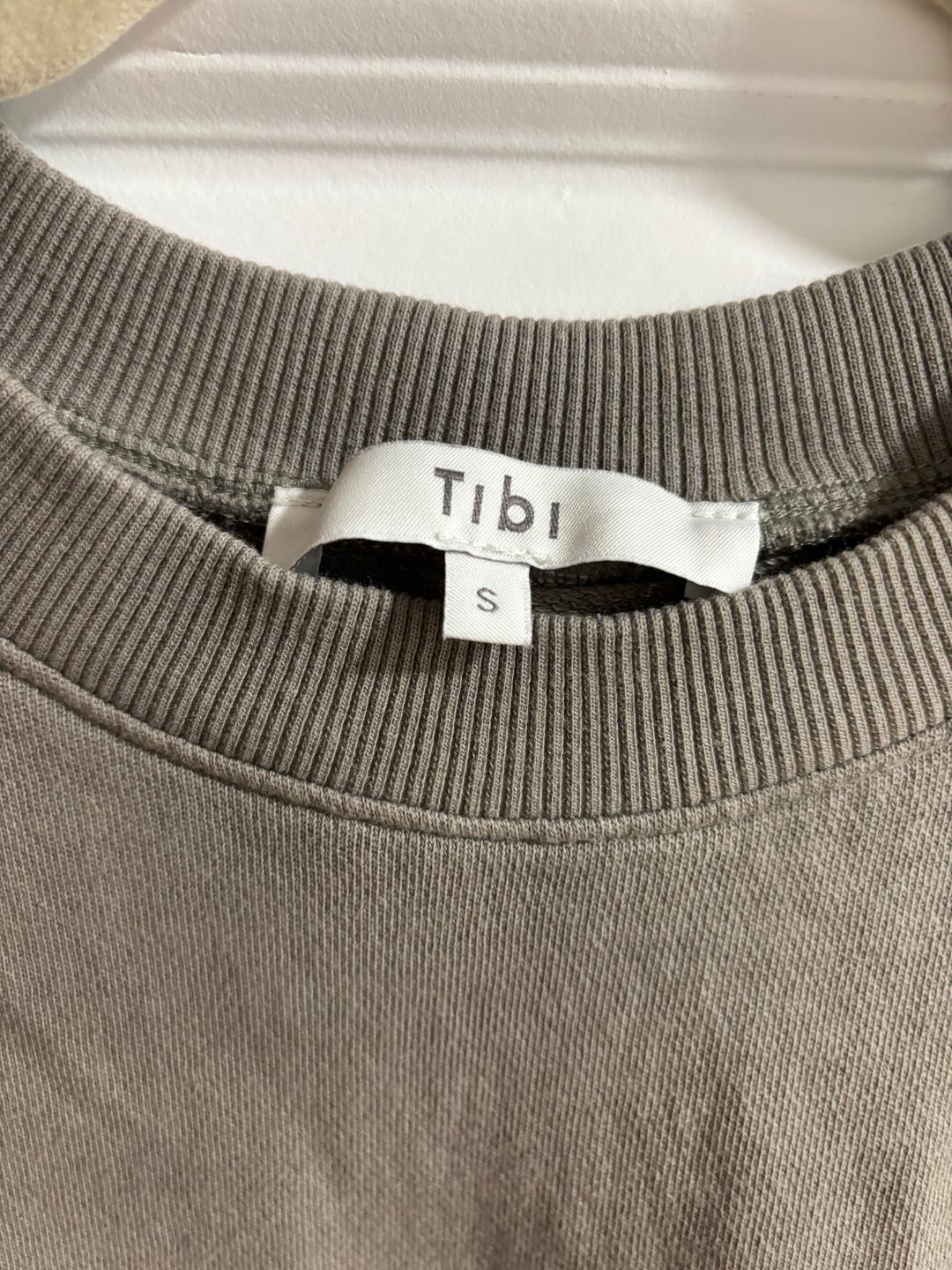 Tibi Light Weight Easy Sweatshirt - size small