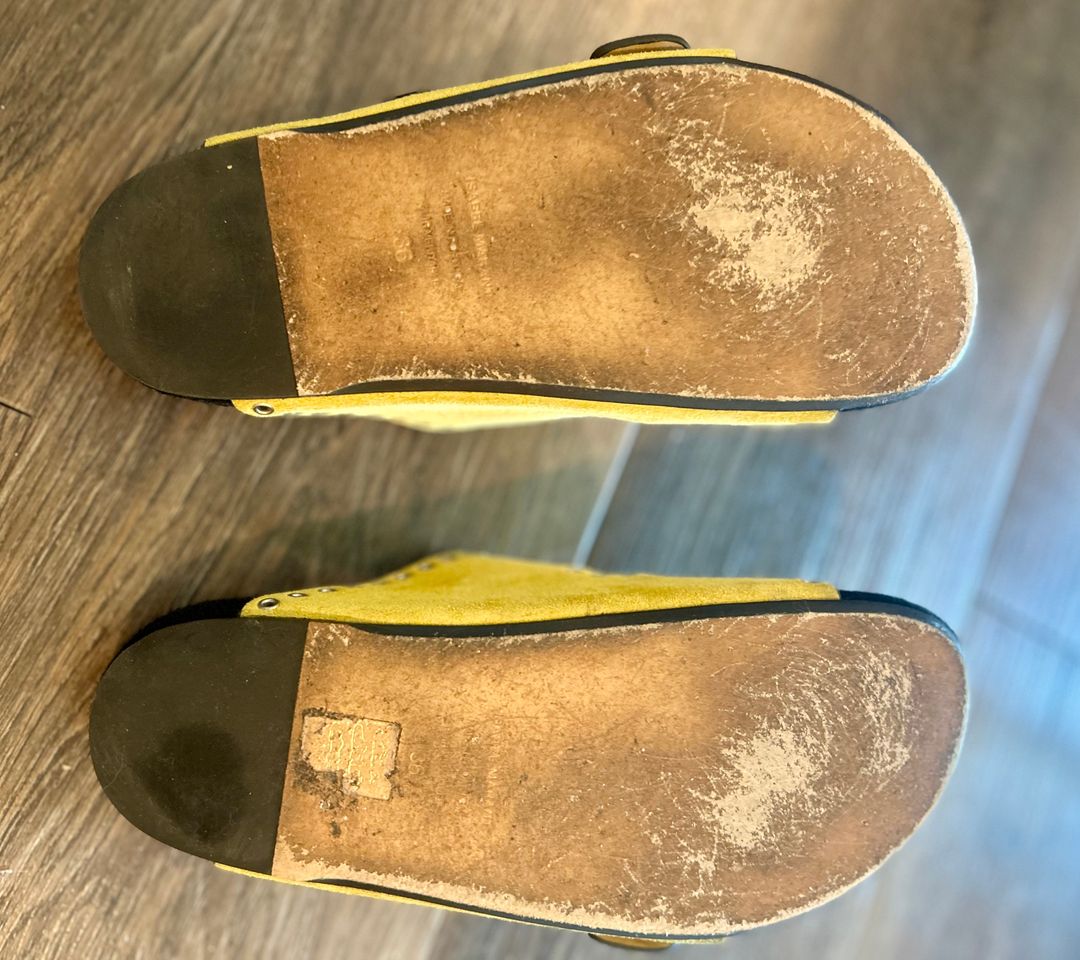 Lennyo Sandal in Yellow