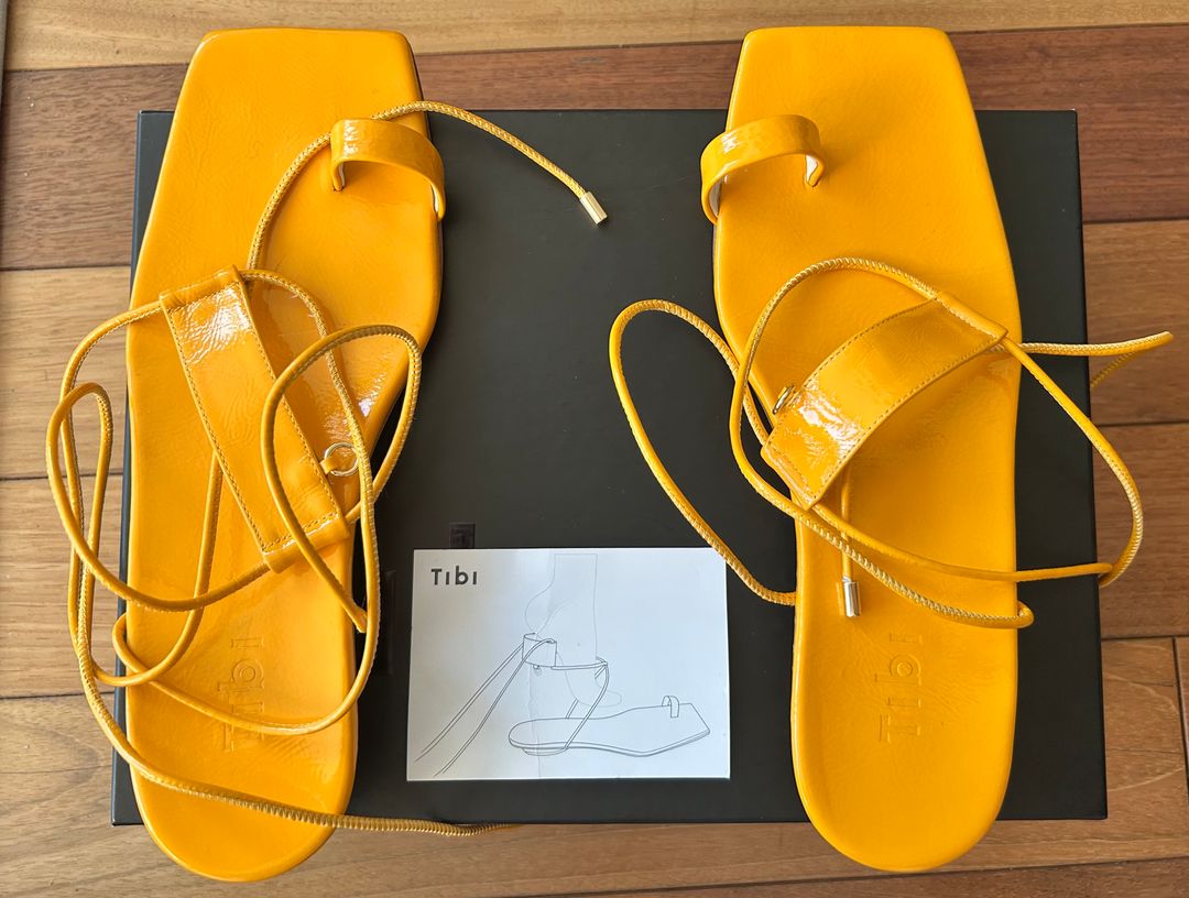 Shin Crinkle Patent Sandal - Mango