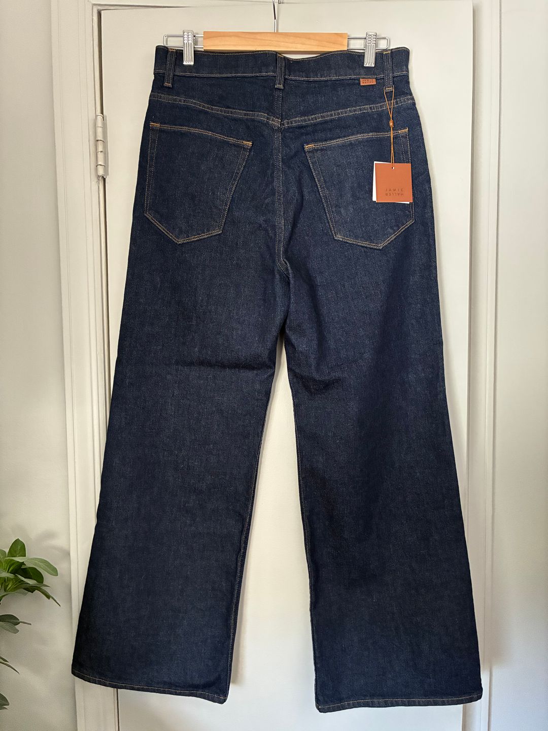 NWT High Waist Wide A Leg Jean Raw Rinse 31 