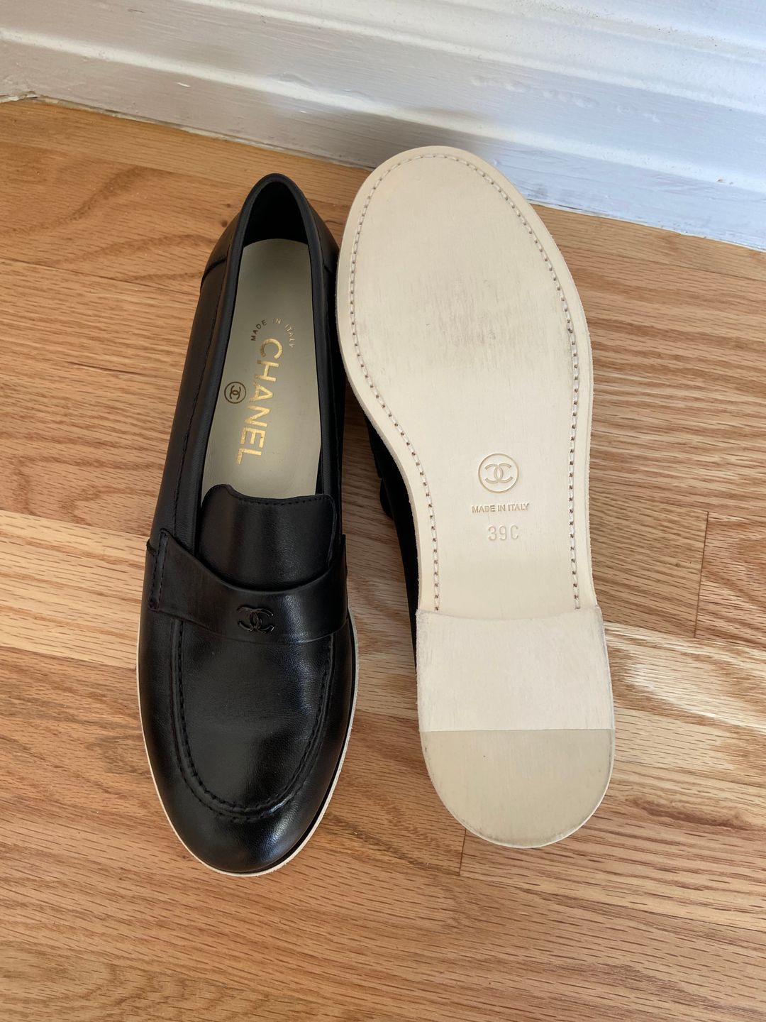 Black chanel shoes