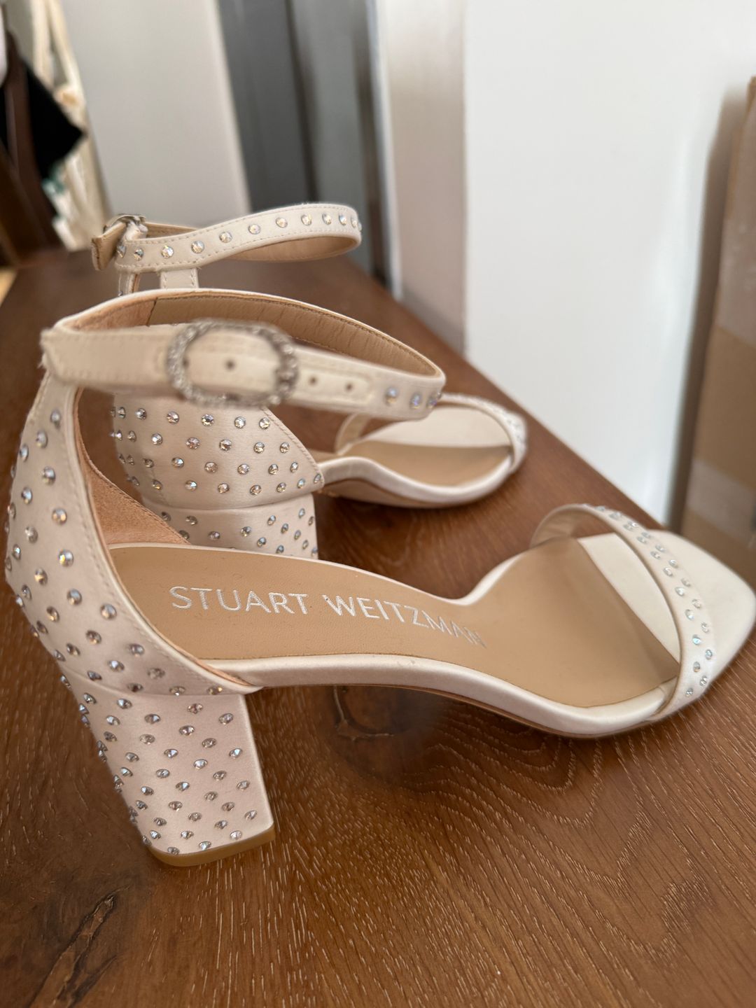Stuart Weitzman NEW WITH TAGS Nearly Nude 75 Block Shine Sandal in White/moonlight (Nudistcurve)