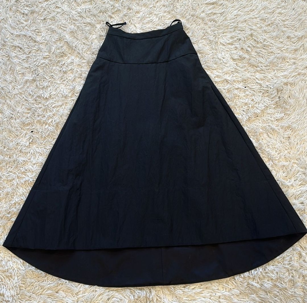 Schema Sculpted Midi Skirt
