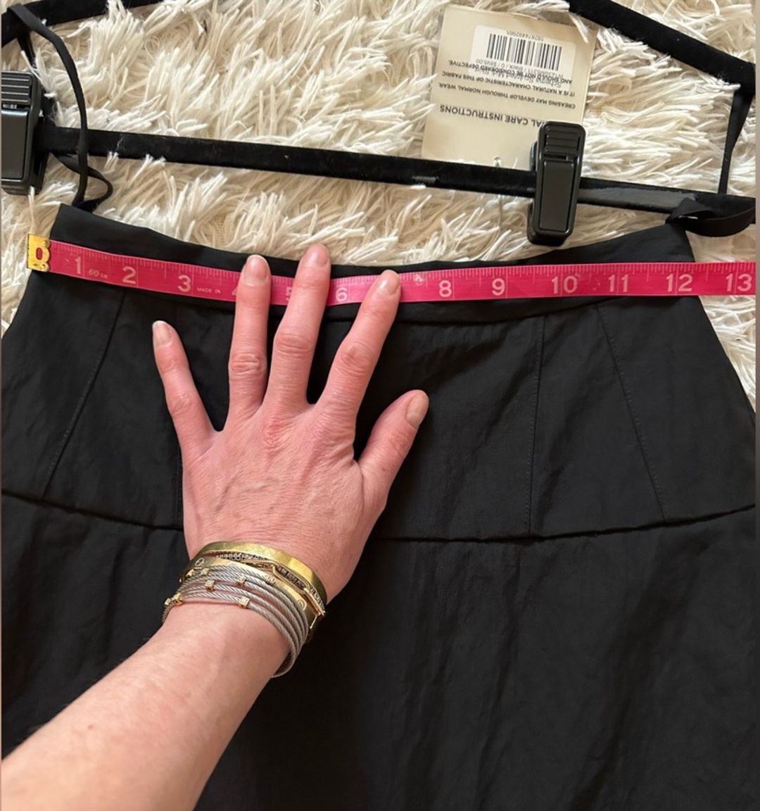 Schema Sculpted Midi Skirt