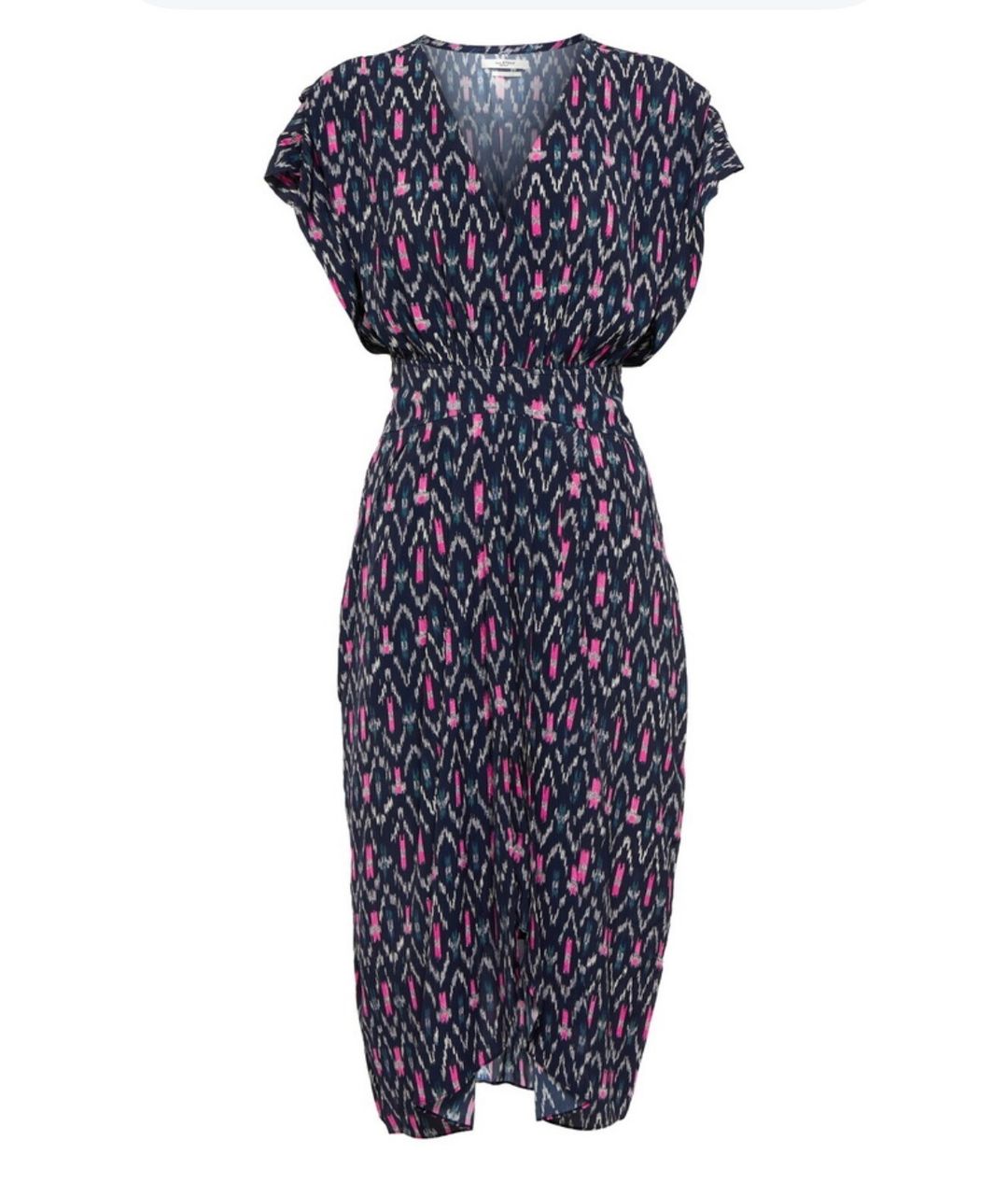 Mid length dress patterned with Ikat print and banded at the waist.