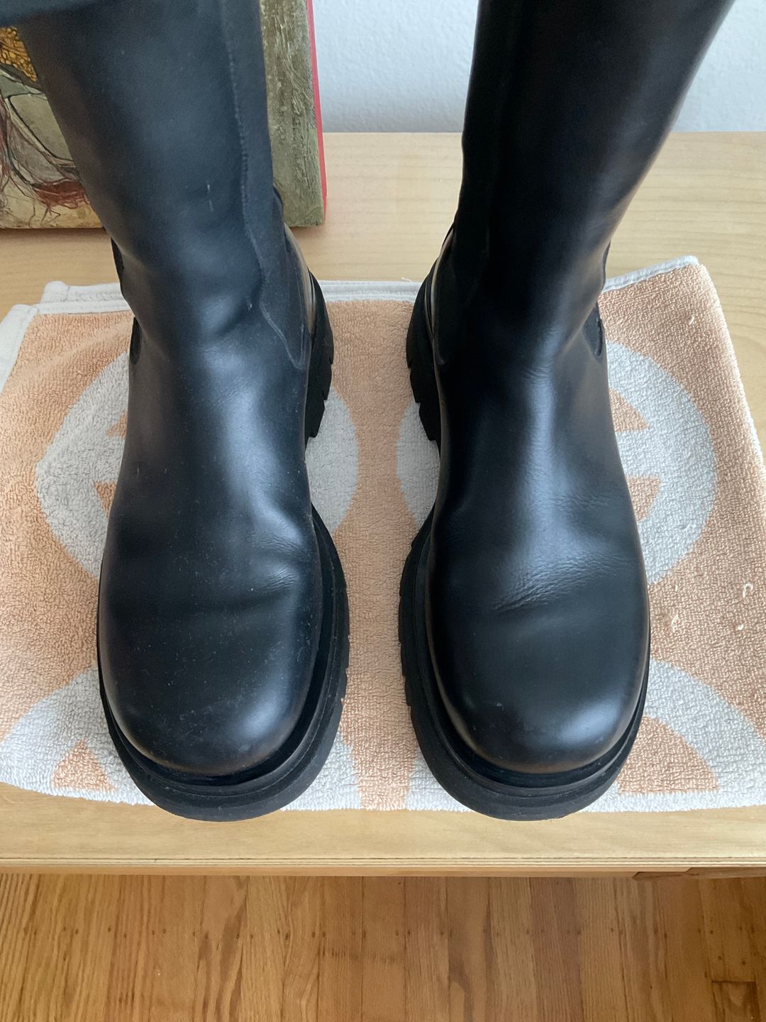 Black Chelsea Boots