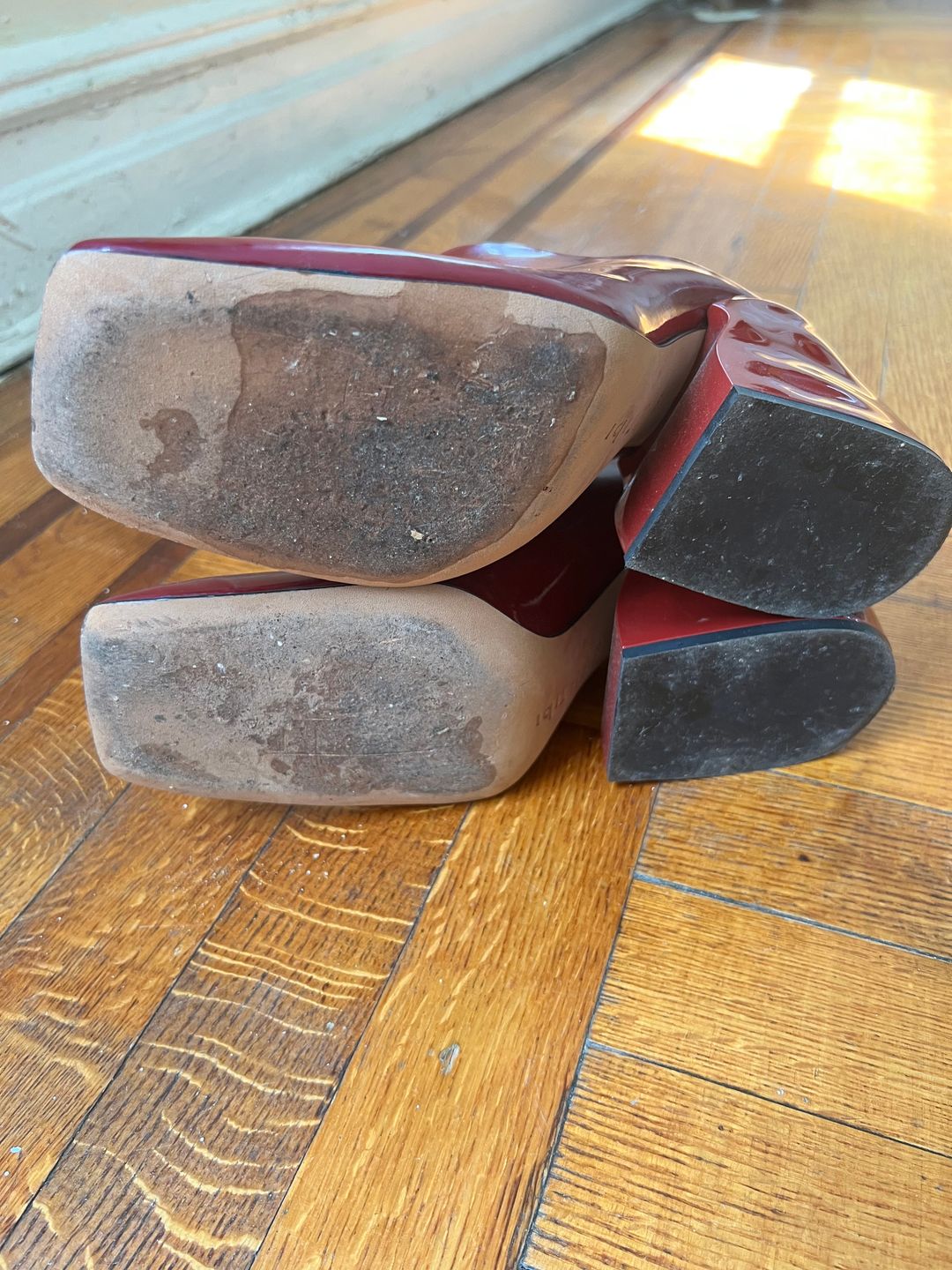 Patent Burgundy Leon Mules