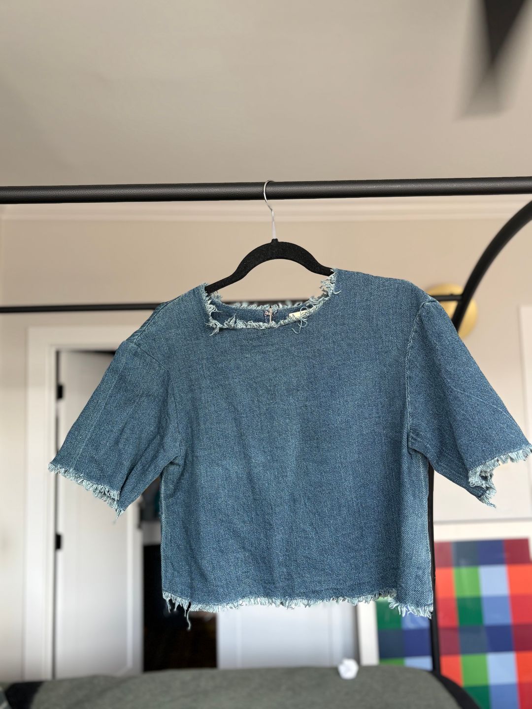 Bateau Neckline Short Sleeve Crop Top