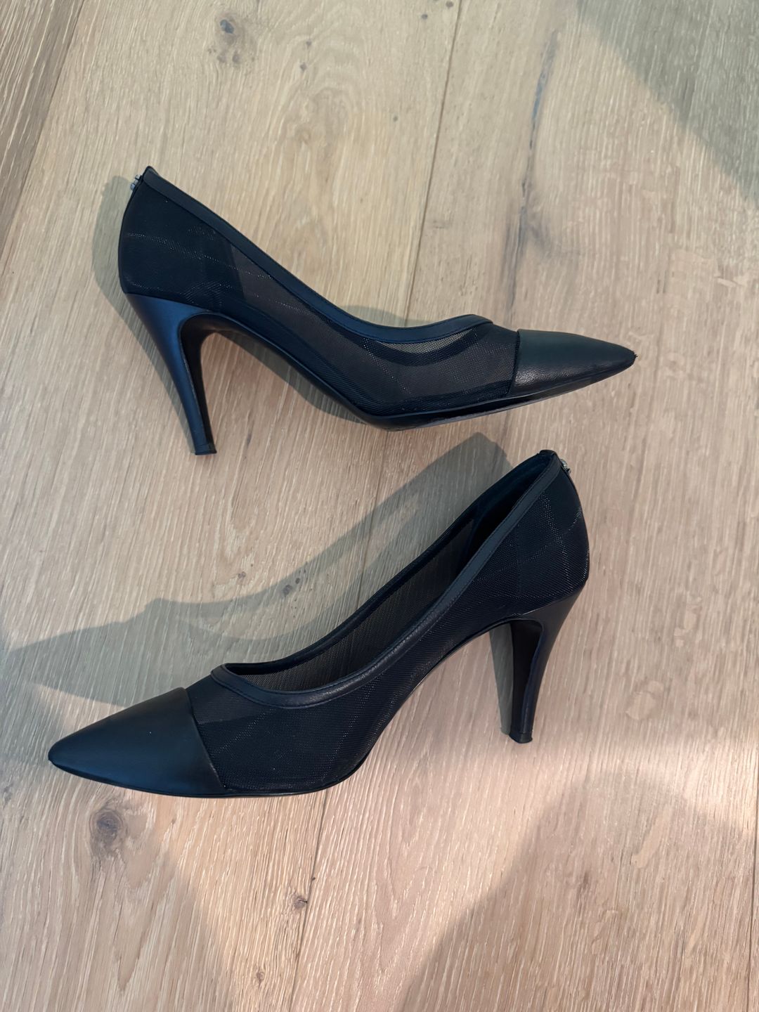 Chanel Interlocking CC Logo Pumps