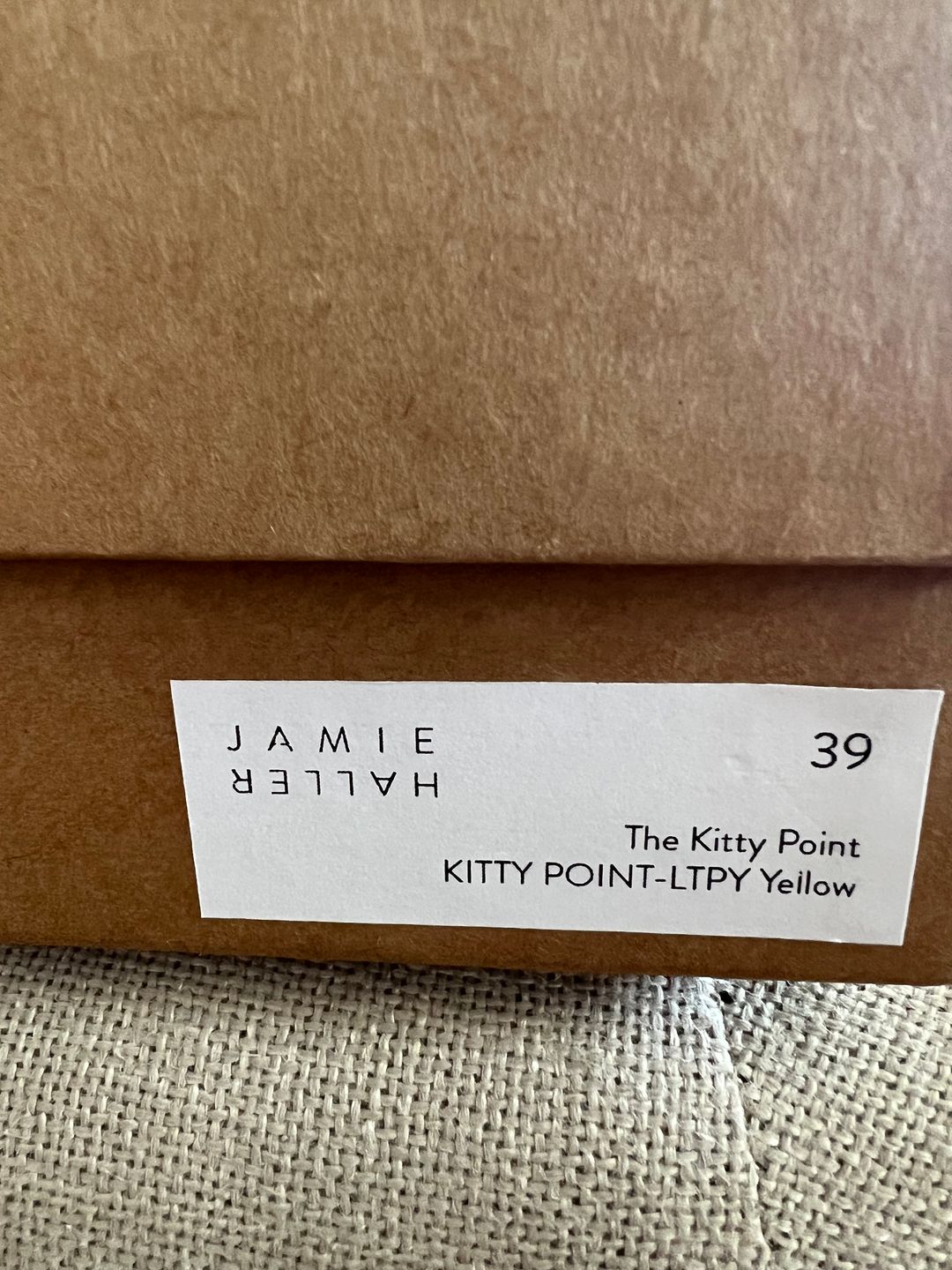 Kitty point Heels