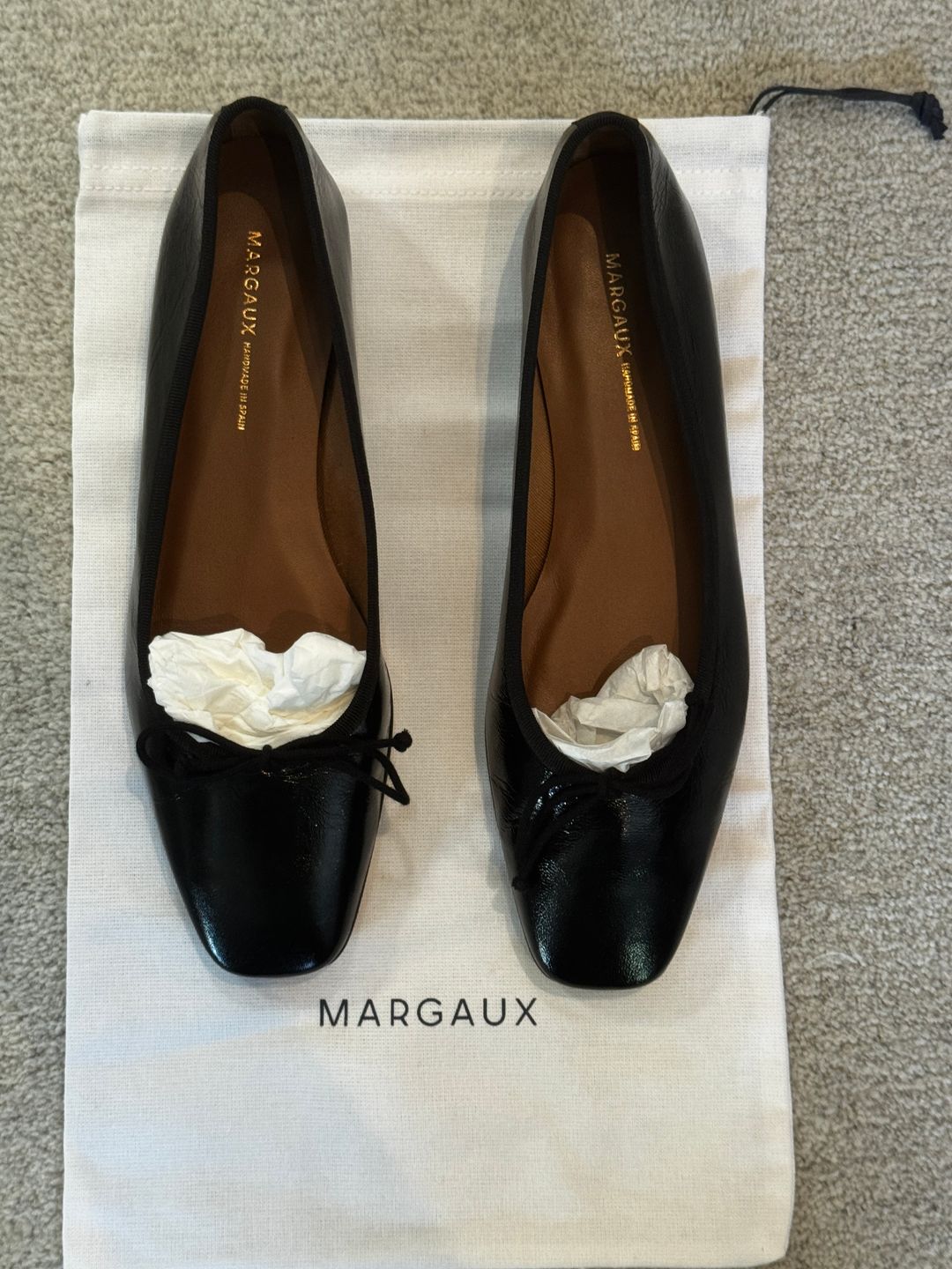 Margaux The Fonteyn in Black Crinkle Gloss
