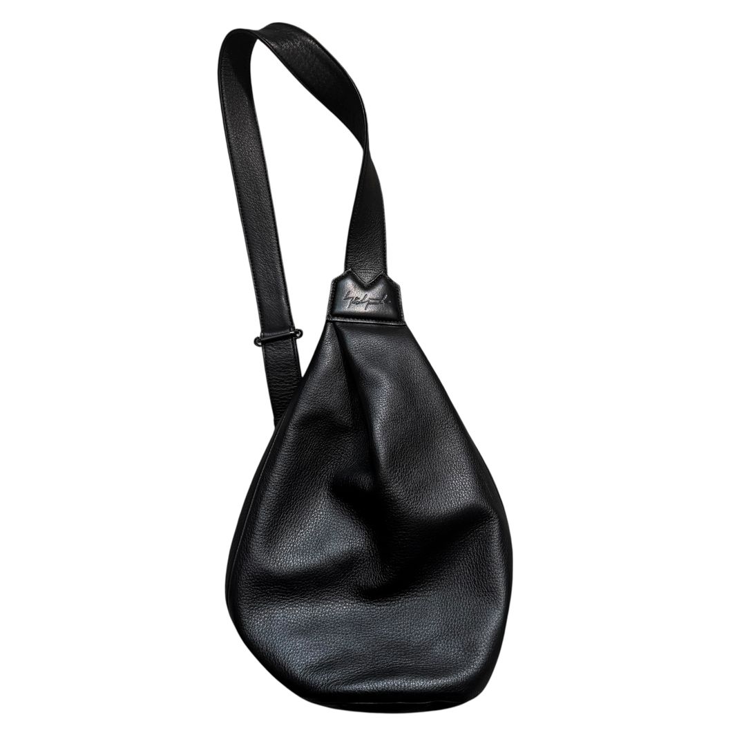 Black Tuck Sling Medium Bag