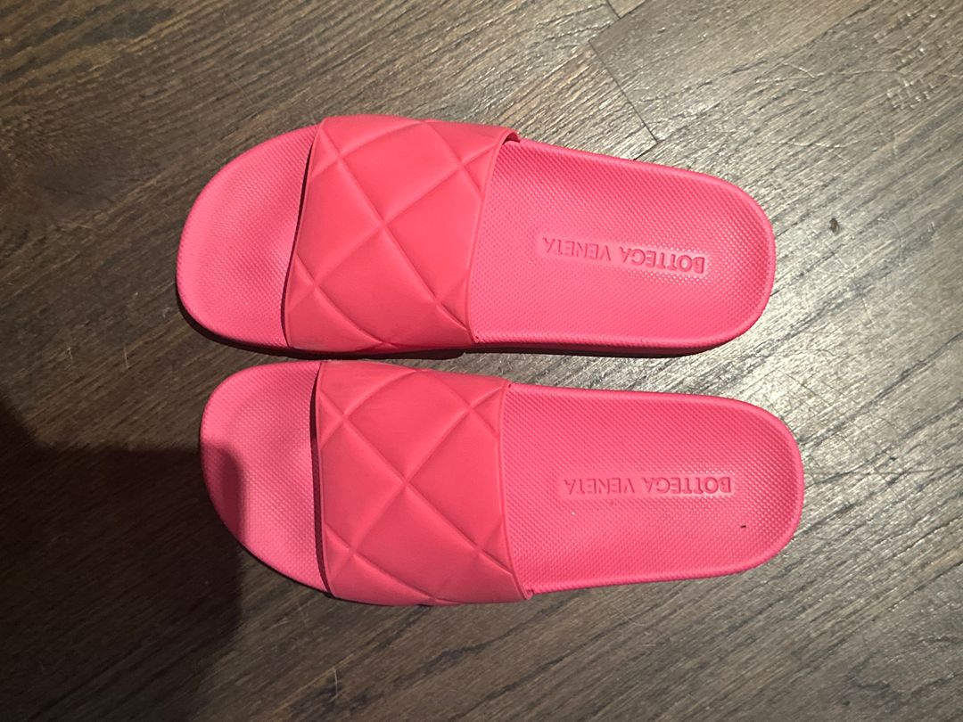 Rubber The Slider Sandals in Lollipop