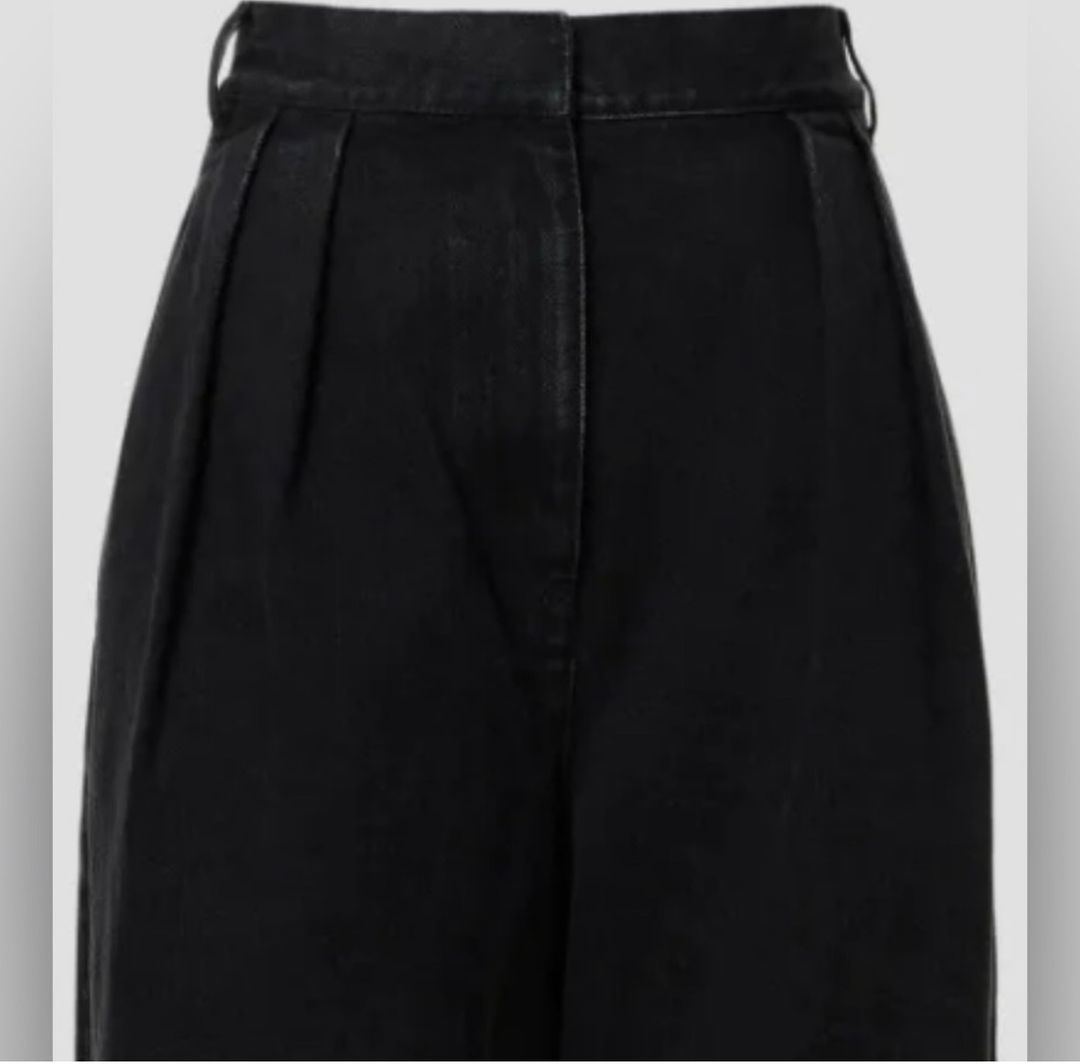 Black Denim Stella's in 26 Regular length with snaps