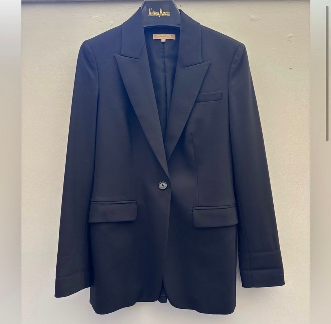 Classic Black Wool Blazer