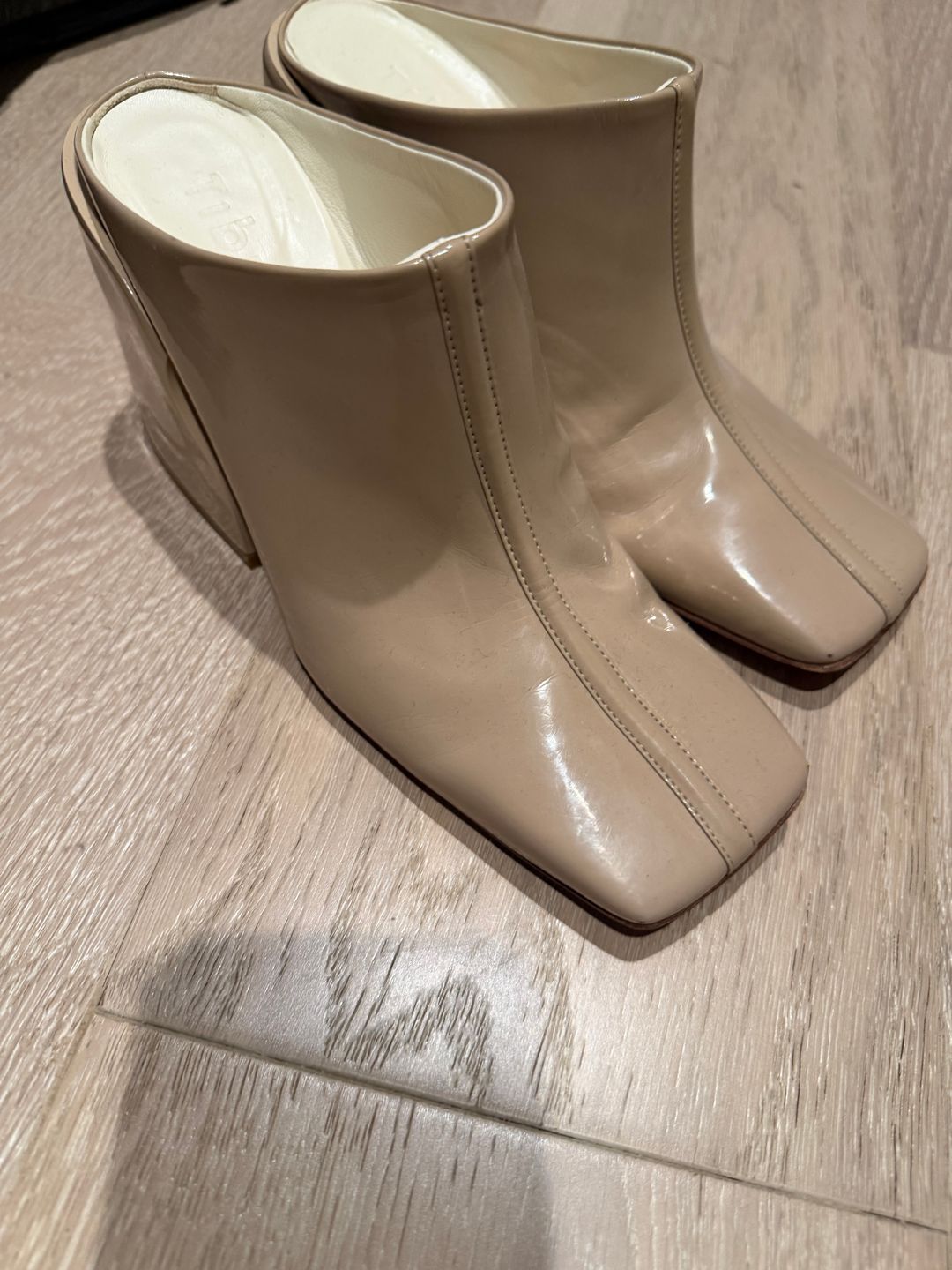 Lars patent mule