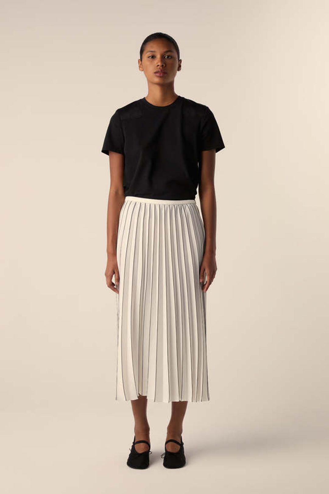 Miles Skirt in Pleated Crepe