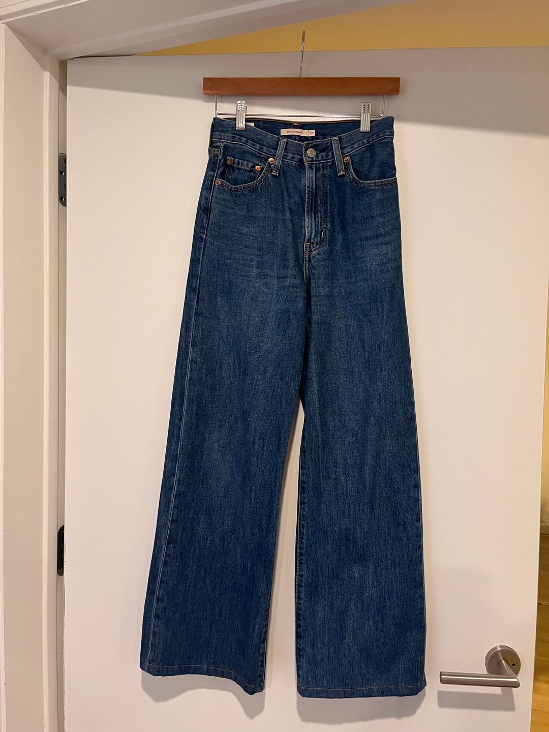 Levis Ribcage Full Length Jeans