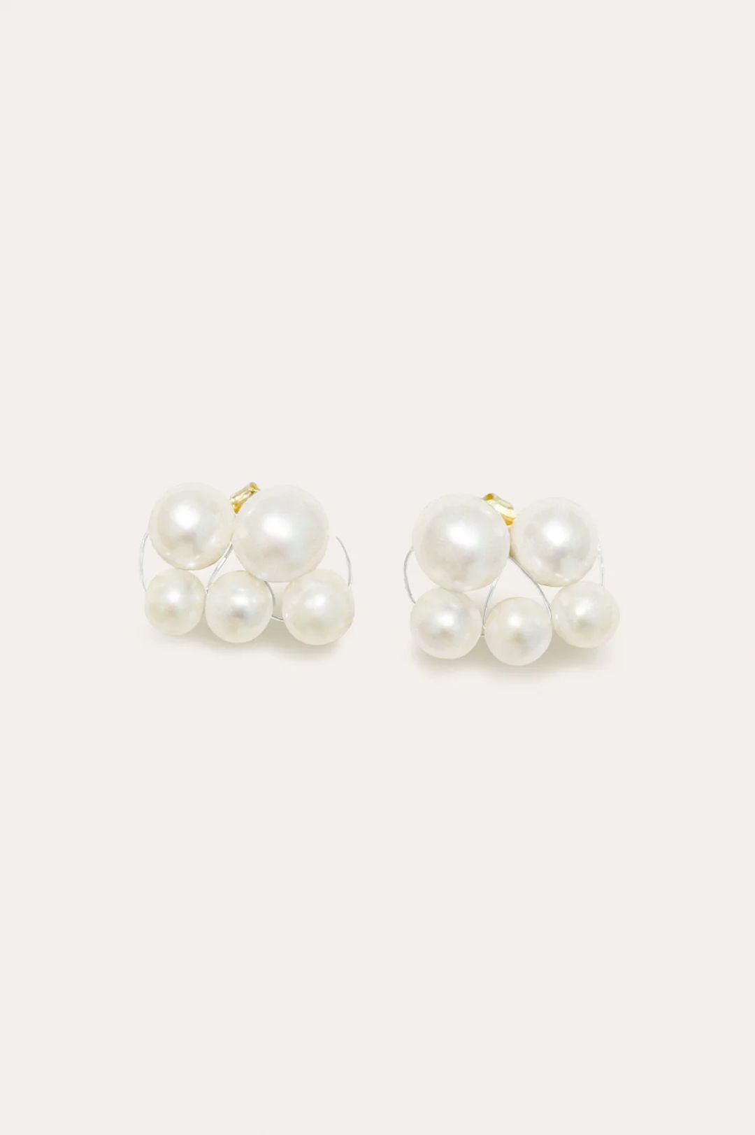 Universal Code
Pearl Cluster Earrings