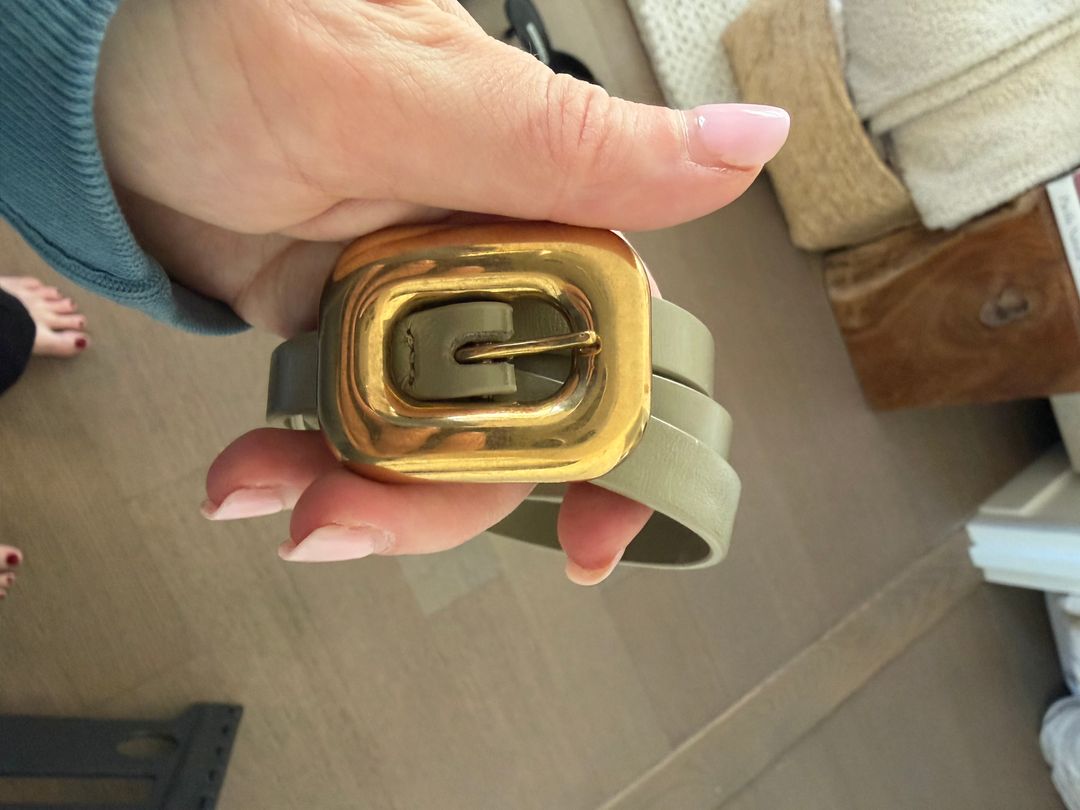 belt with gold buckle