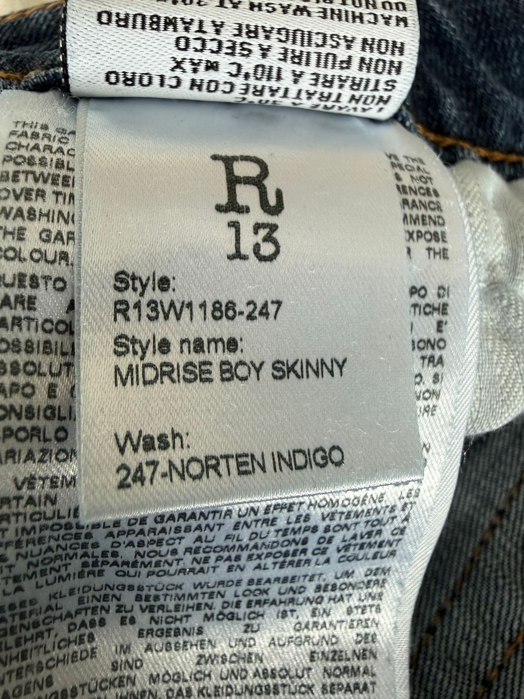 Mid rise skinny leg jeans blue