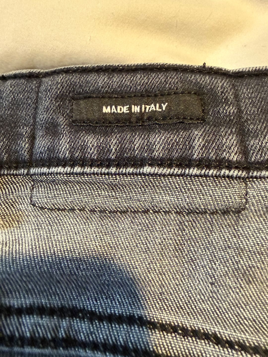 Mid rise skinny leg jeans 