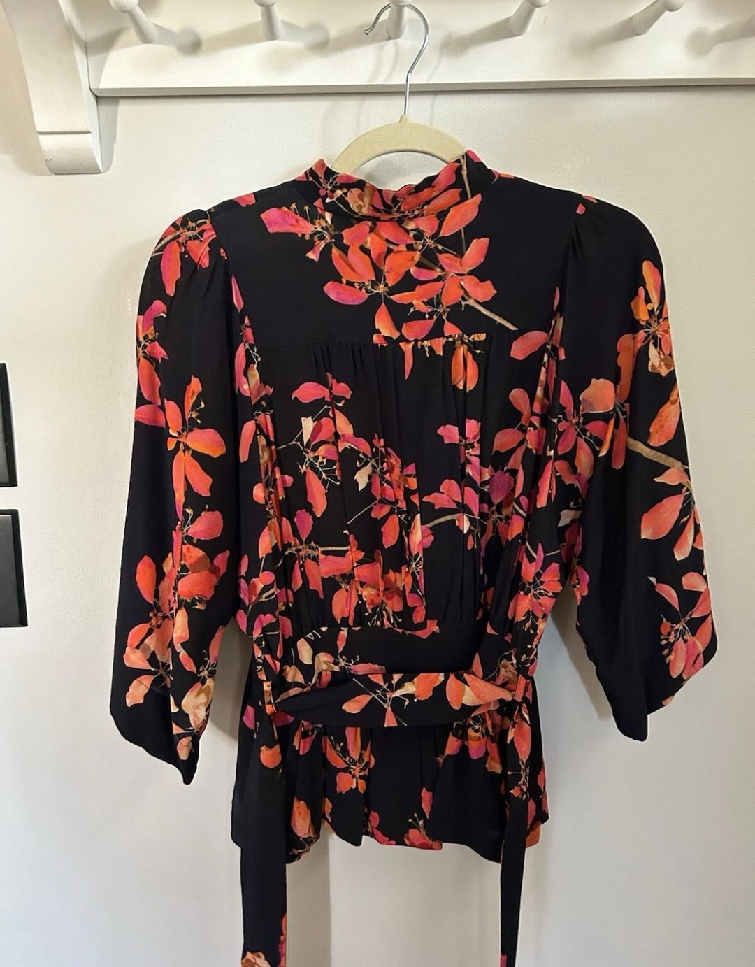 F/W 2019 floral viscose dolman blouse / sz 36