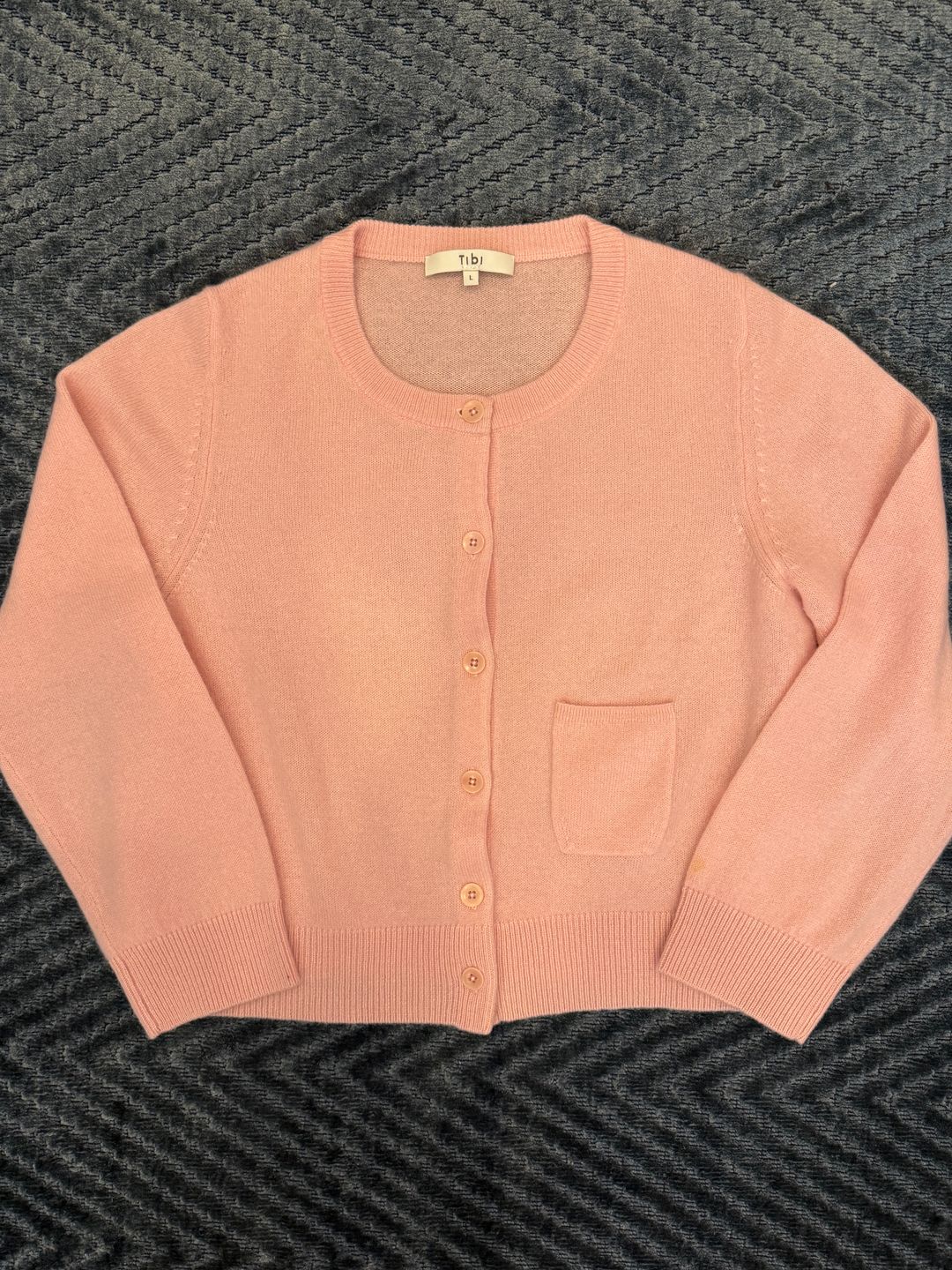 Pink cashmere shunken cardigan