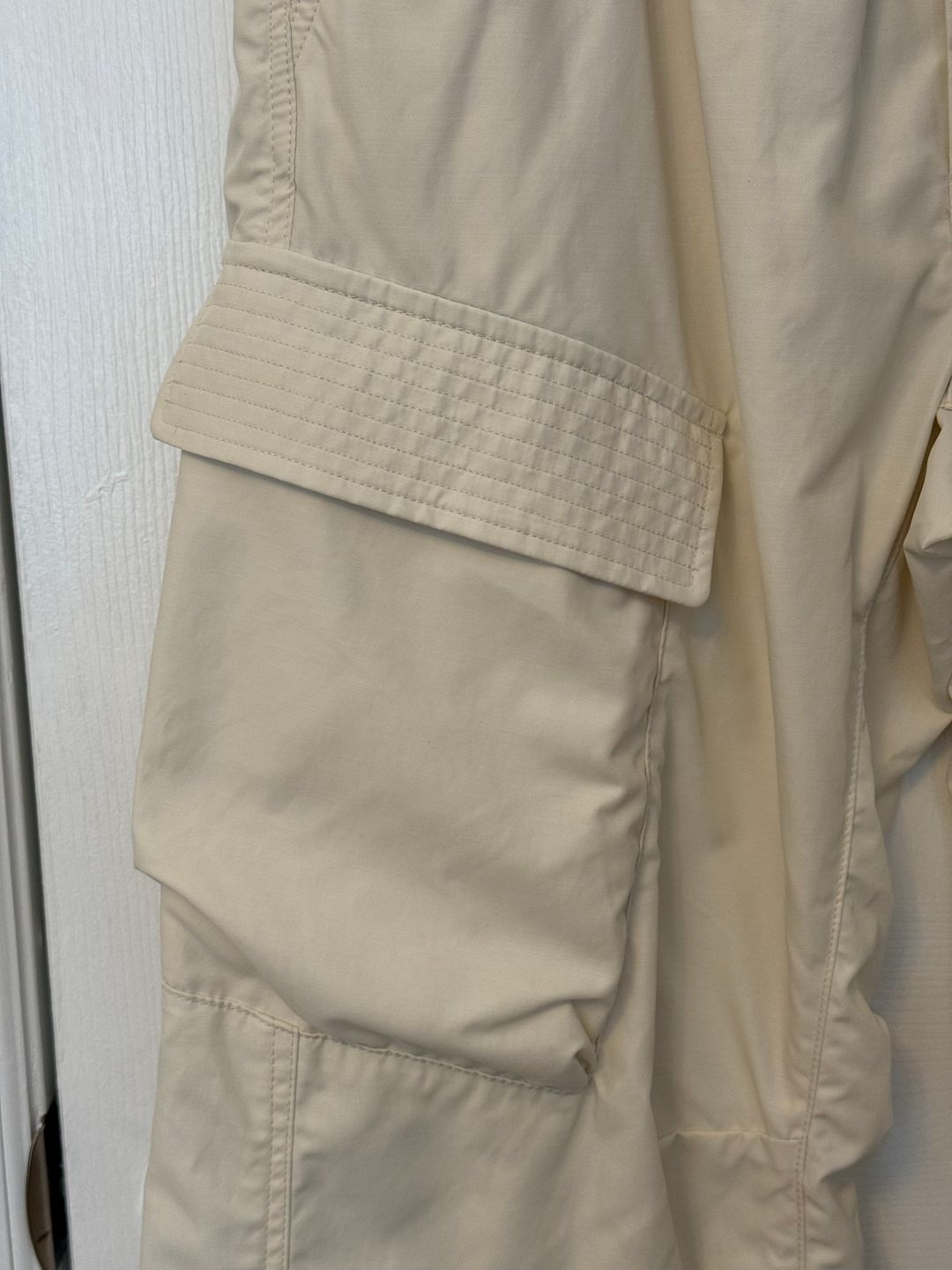 Breakers High-waisted Cargo Pant