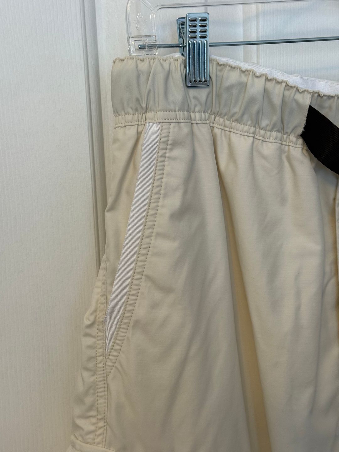 Breakers High-waisted Cargo Pant