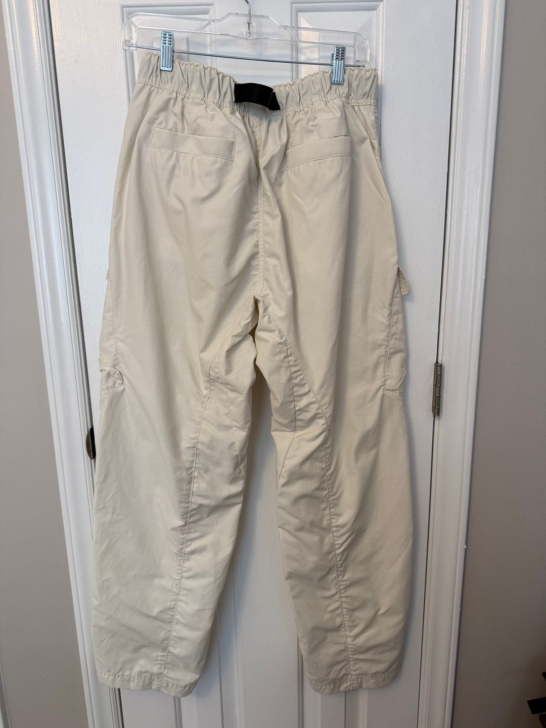 Breakers High-waisted Cargo Pant