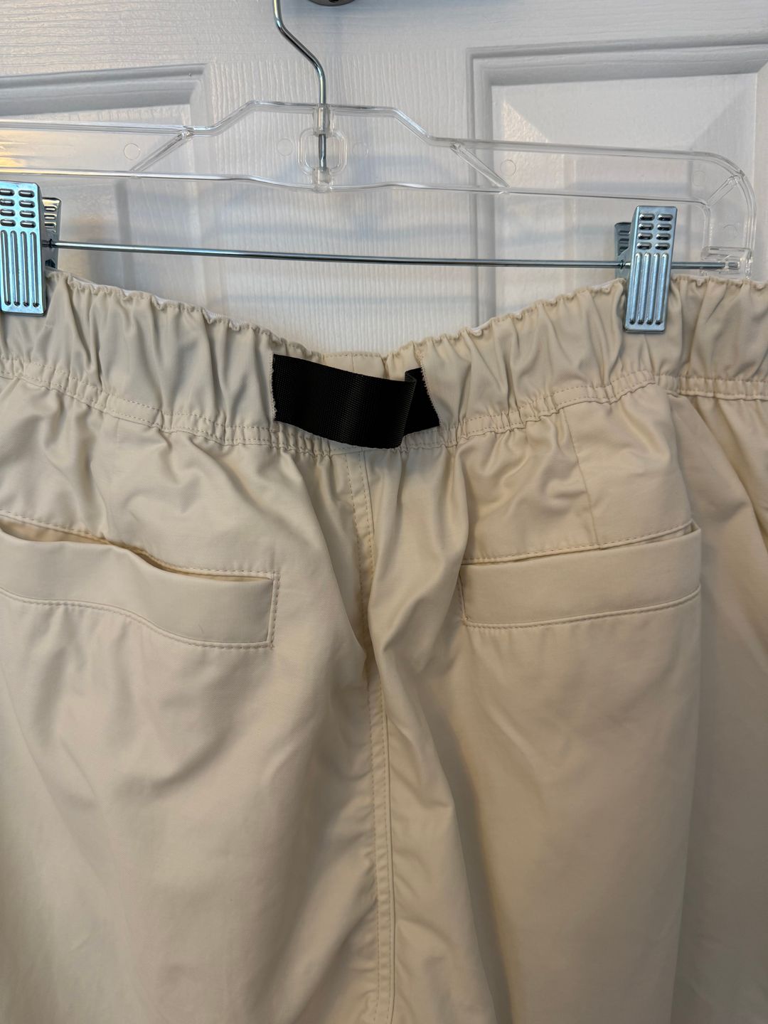 Breakers High-waisted Cargo Pant