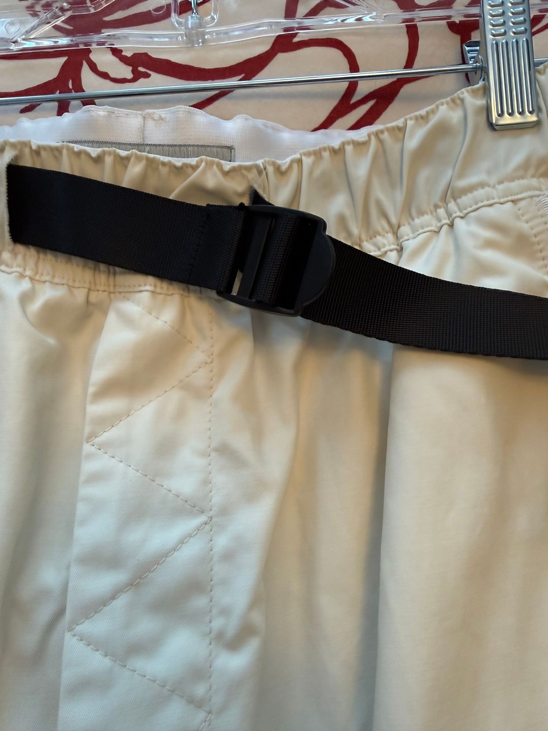 Breakers High-waisted Cargo Pant