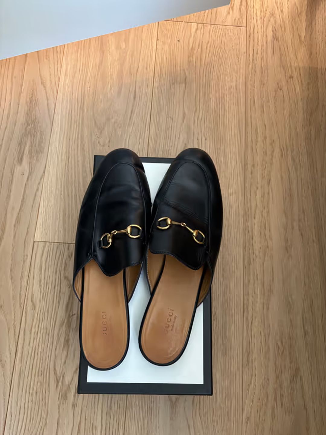 Princetown Slipper in Black