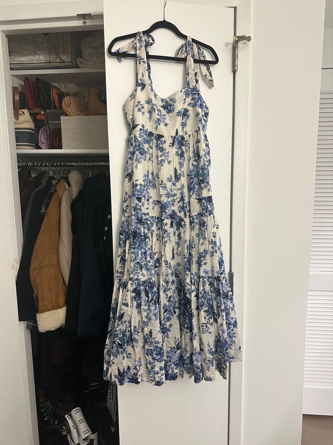 Aliane Tie Shoulder Dress