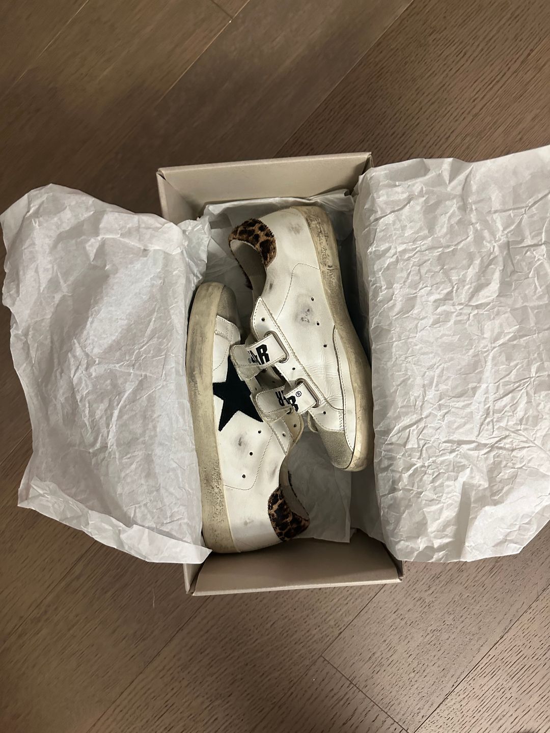 Golden Goose Old School Leather Sneakers In White