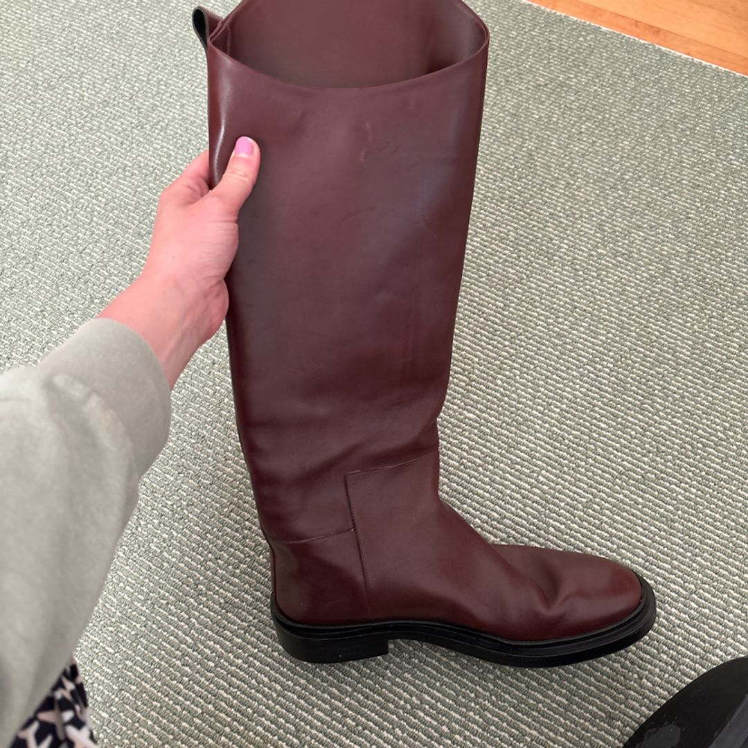 Riding Boots in Chocolate Brown