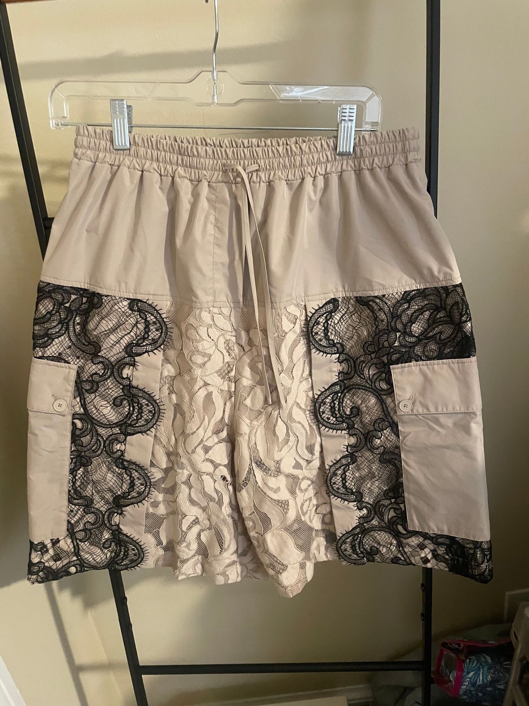 Corded Leaf Lace Basketball Short