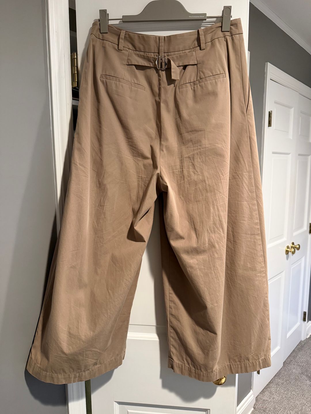Bio Twill Triple Pleat Cropped Pant