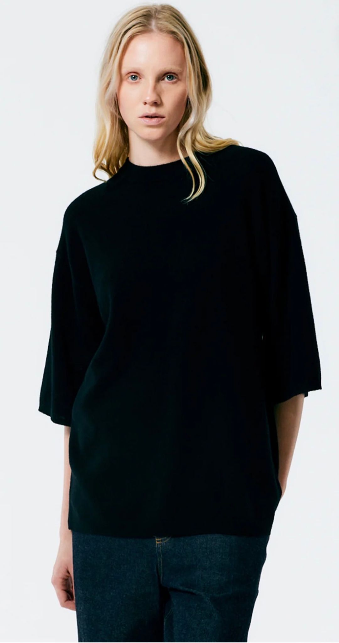 Feather Weight Cashmere Oversized Easy T-Shirt