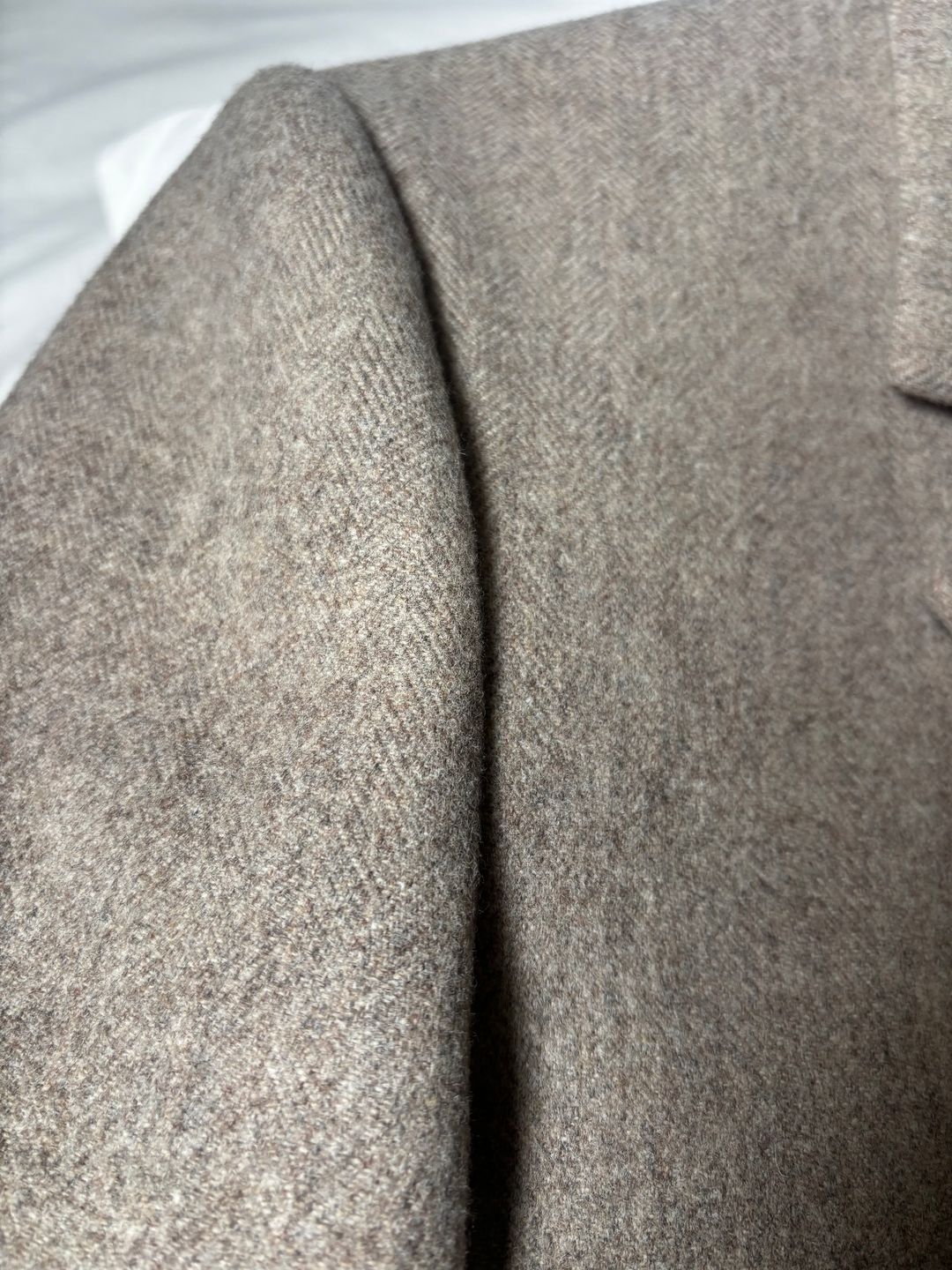 Unisex New Classic 2 Button Wool Blazer (Oatmeal Herringbone