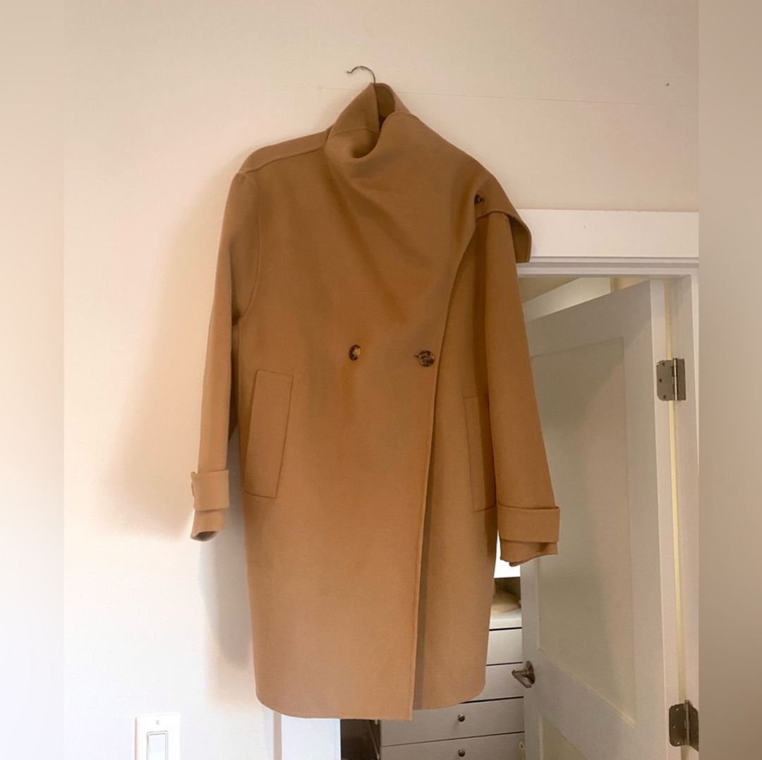Short Scarf Coat in Camel