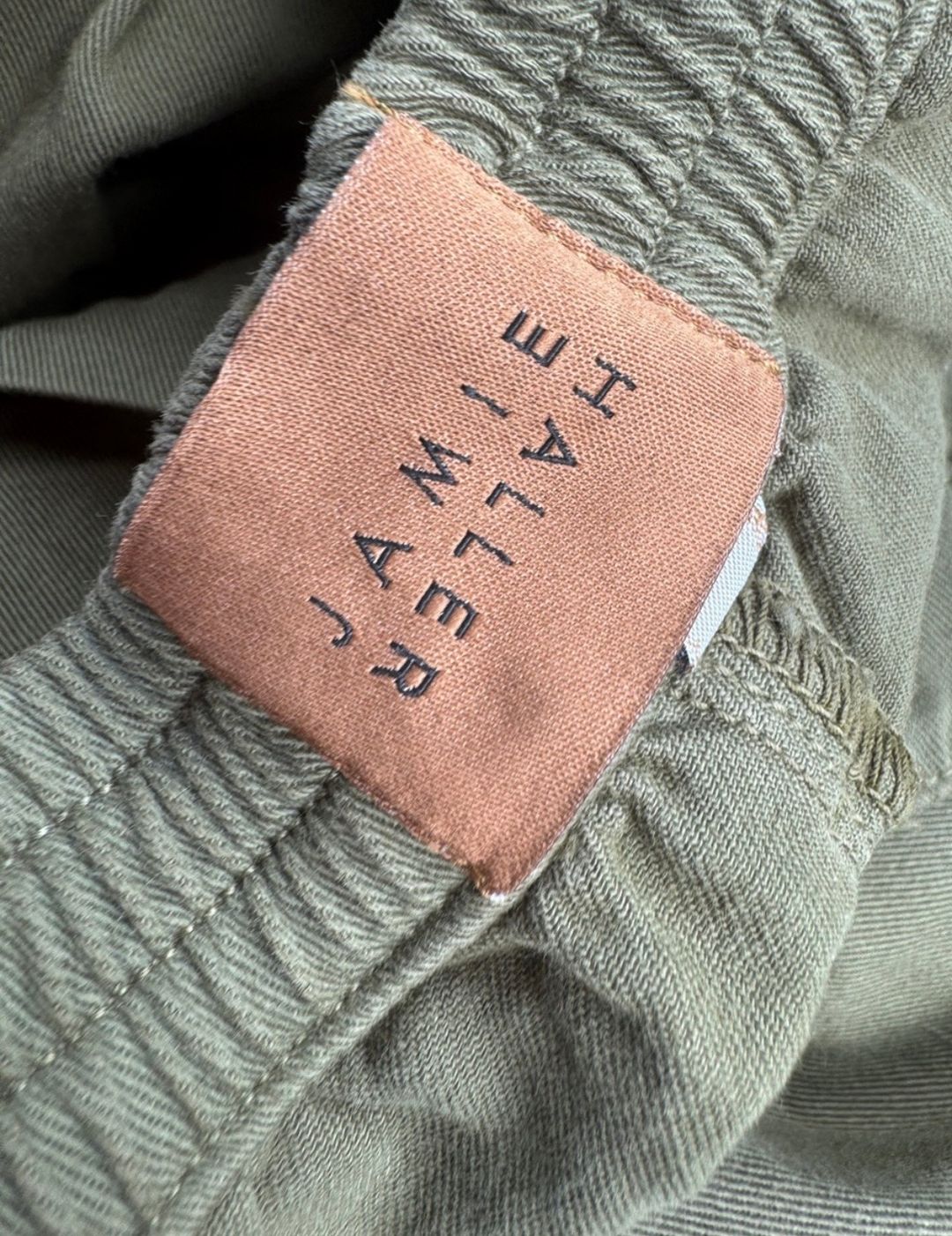 The Pleat Short in Tan